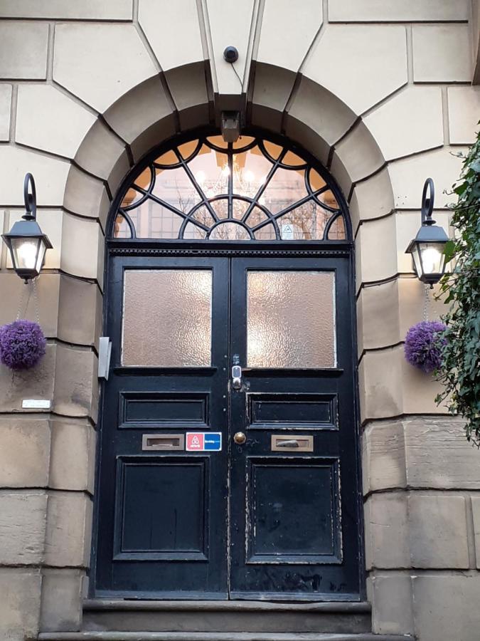 Carnegie Library: Austen Apartment 2 Bedroom Mexborough Экстерьер фото